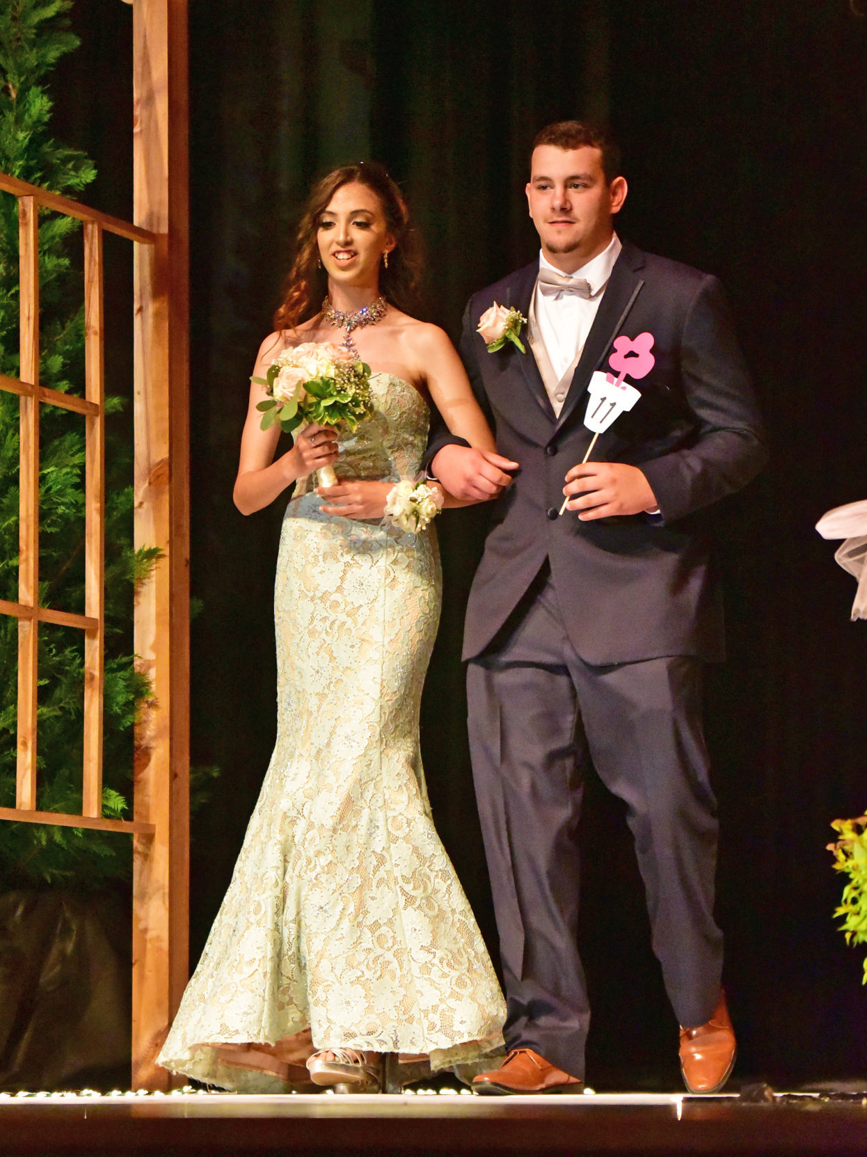 050419_gal_buenaprom 18